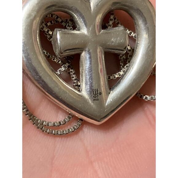 JAMES AVERY RETIRED 925 LOVE HEART, CROSS NECKLACCE AND EARRING SET - Picture 13 of 13
